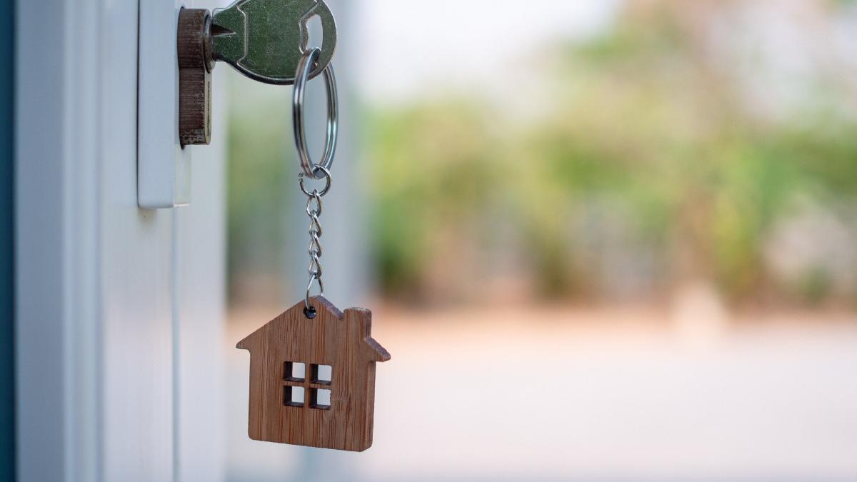 scandal casa contructor cartier oras florida revolta localnici