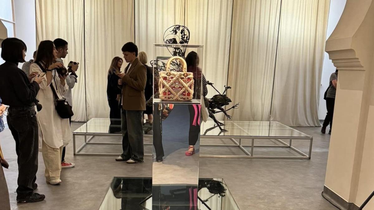 cojocul cohanesc bihor modelul geanta dior lady