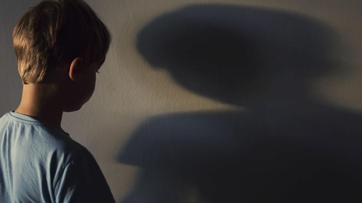 bona acuzata batut copil un an bucuresti retinuta