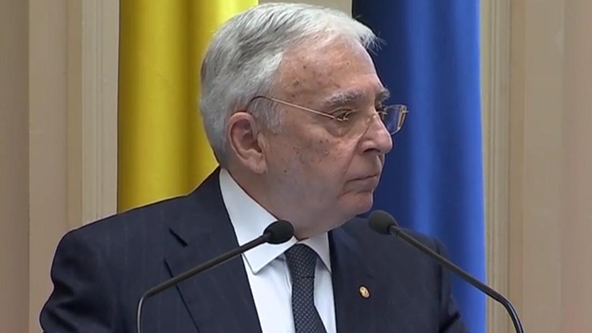 mugur isarescu bnr avertimesnt guvern datorie publica pib masuri fiscale