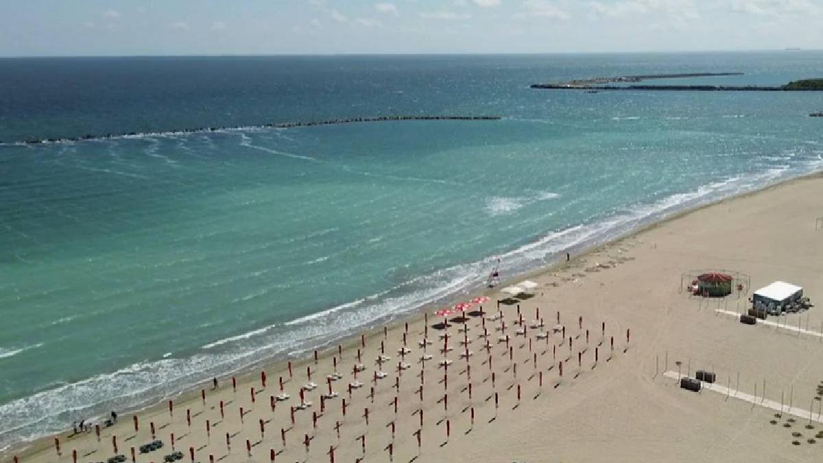 fenomen inedit litoralul romanesc culoare apa turcoaz explicatie specialisti