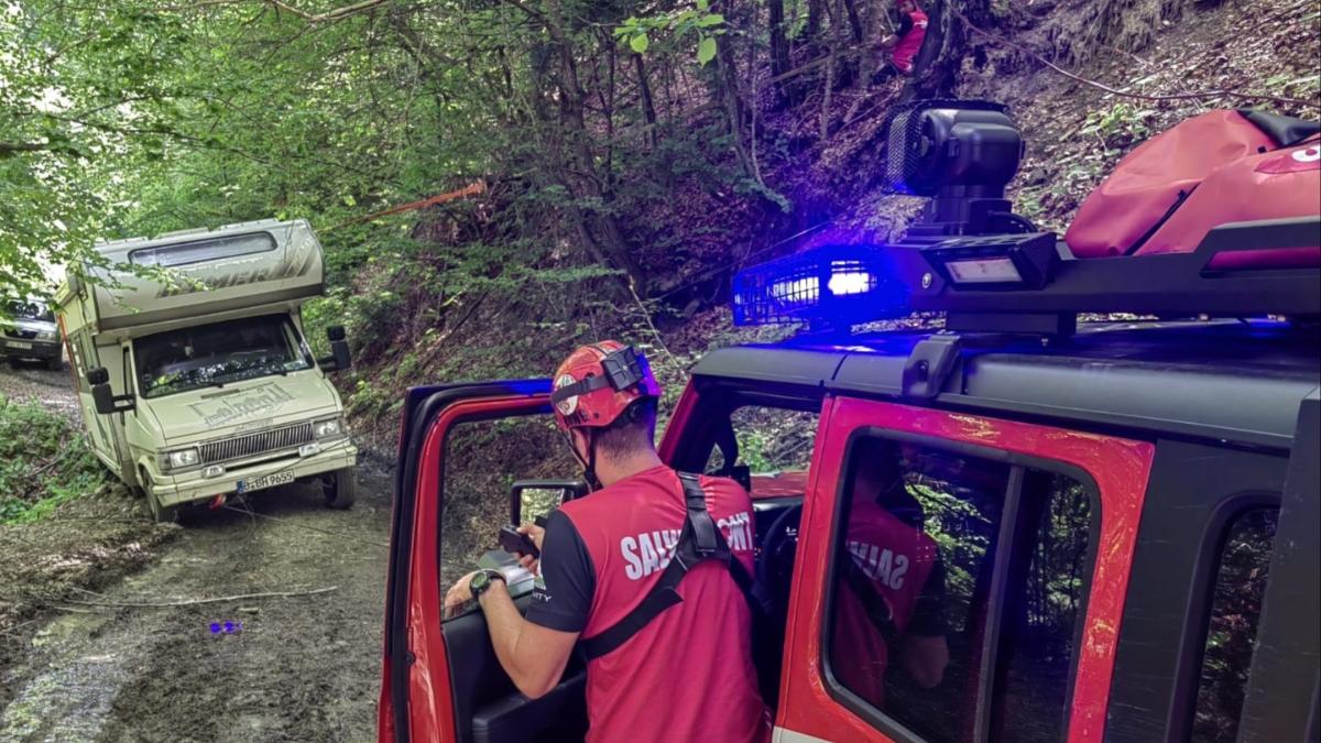 salvamontisti ceahlau familie germania rulota rapa