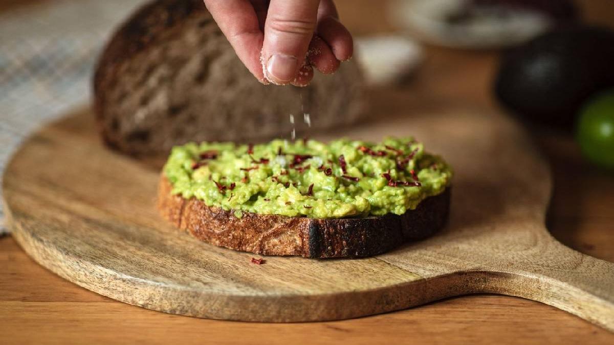 ora mic dejun doctor cardiolog creier