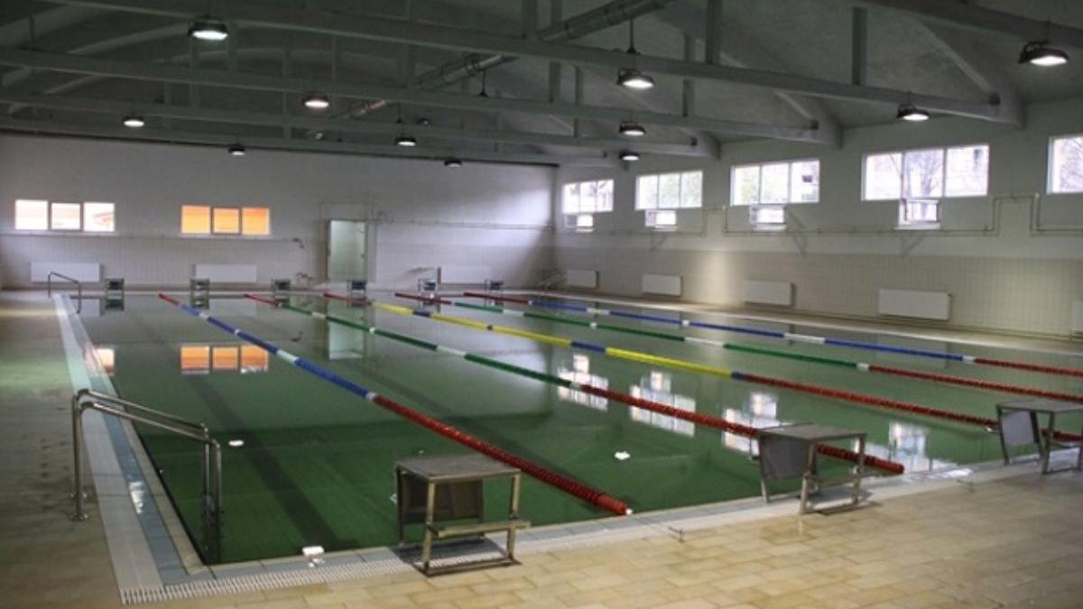 tanar a murit bazin timisoara primaria nu asigura serviciu salvamari prim ajutor