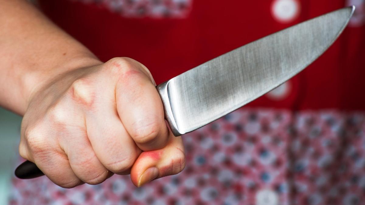 panica curtea de apel constanta femeie retinuta cutit amenintare grefiera