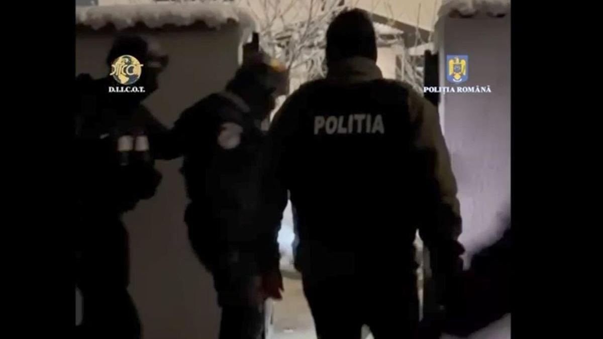 operatiune dna diicot de anihilare a mafiei gulerelor albe din vestul tarii au loc zeci de