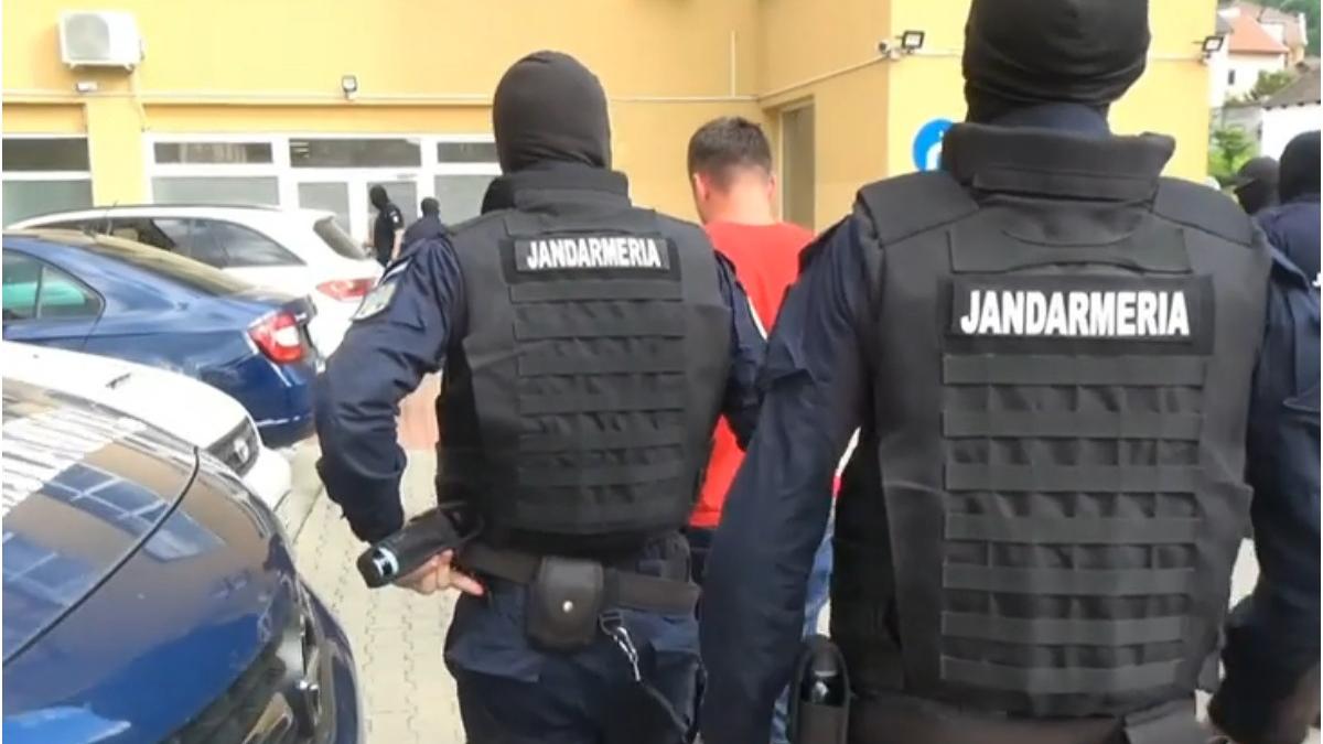 7 oameni retinuti dosar fosti angajati mai implicati trafic migranti