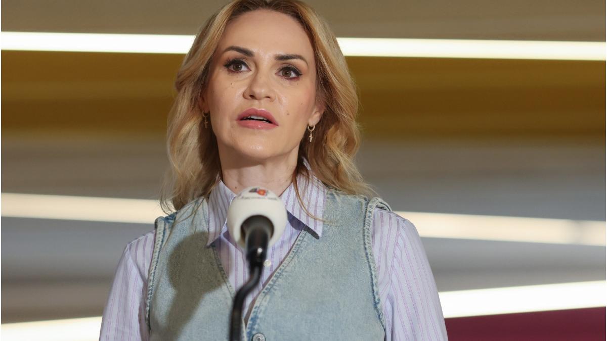 intalnire surpriza inaintea alegerilor gabriela firea discutie cu femeile rome din capitala