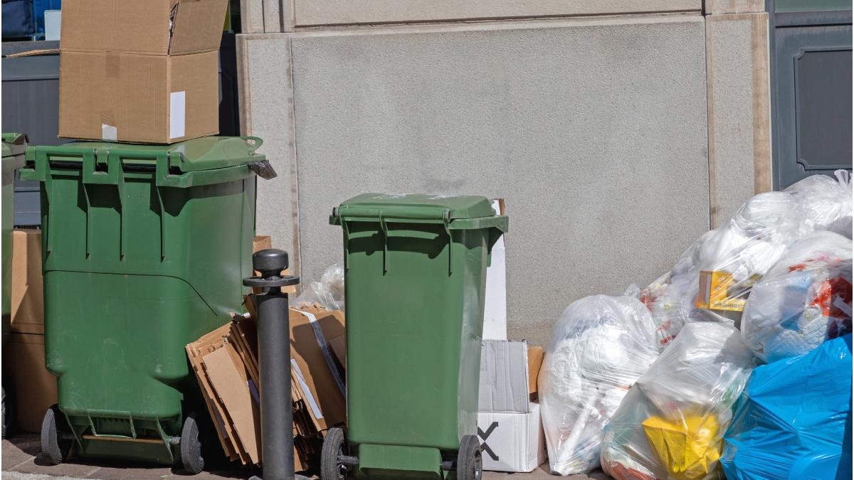 stare de alerta in braila gunoaiele au invadat tot judetul