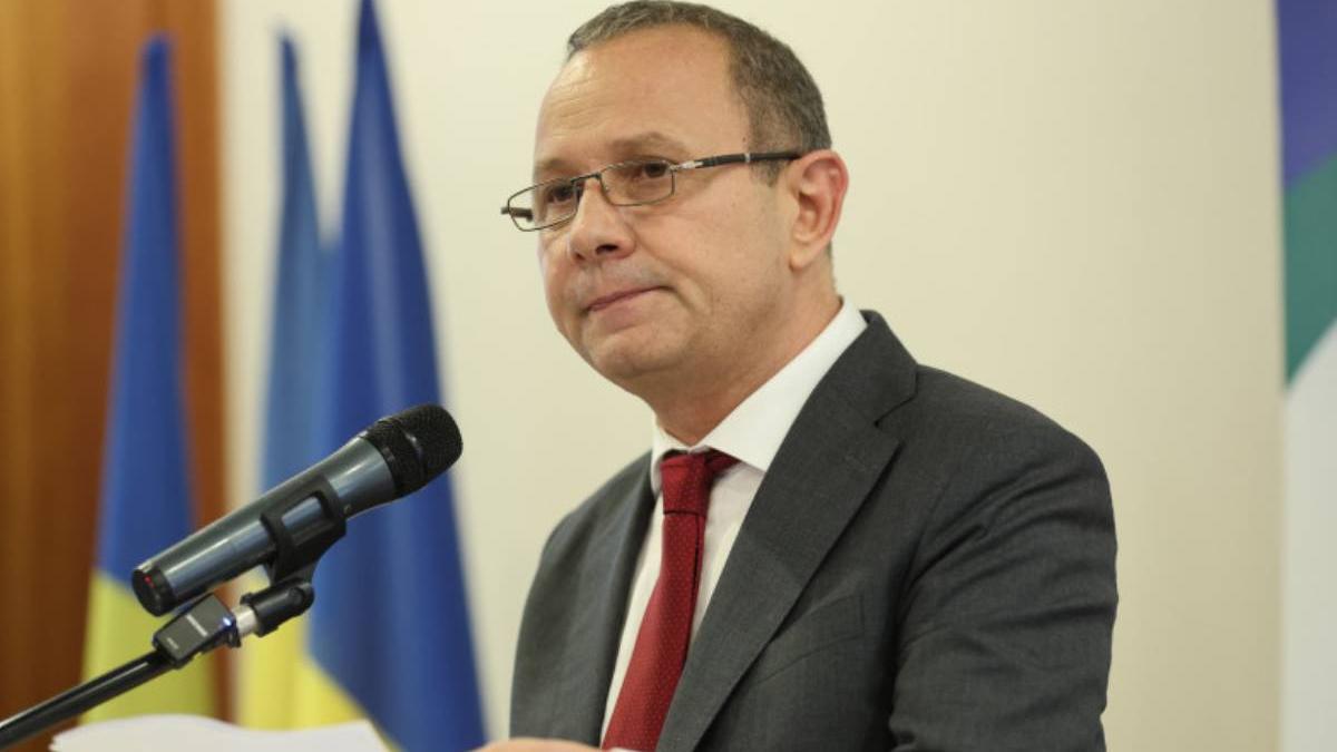 aurelian pavelescu lider pntcd candideaza alegeri prezidentiale aurelian pavelescu lider pntcd candideaza alegeri prezidentiale