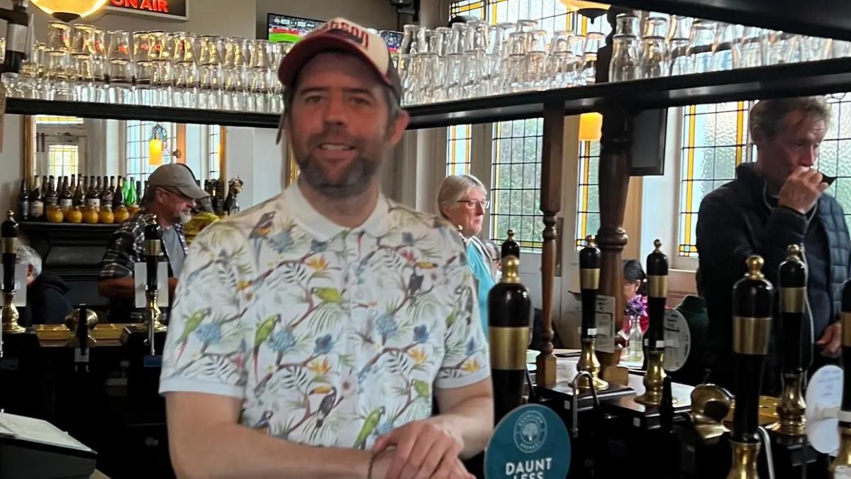 bar inregistrat ca partid alegeri marea britanie