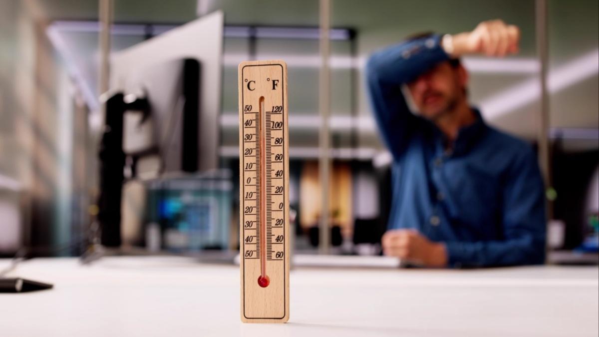 val canicula europa romania temperaturi