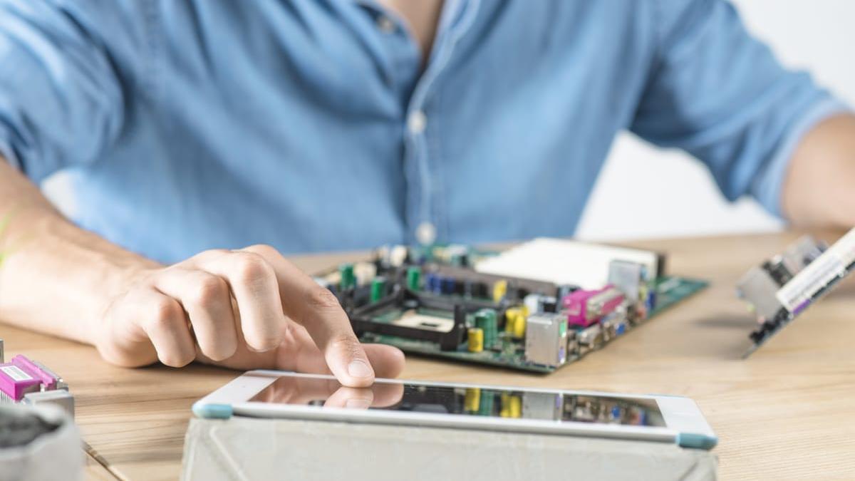 echipamente refurbished alegere inteligenta economii calitate sustenabilitate