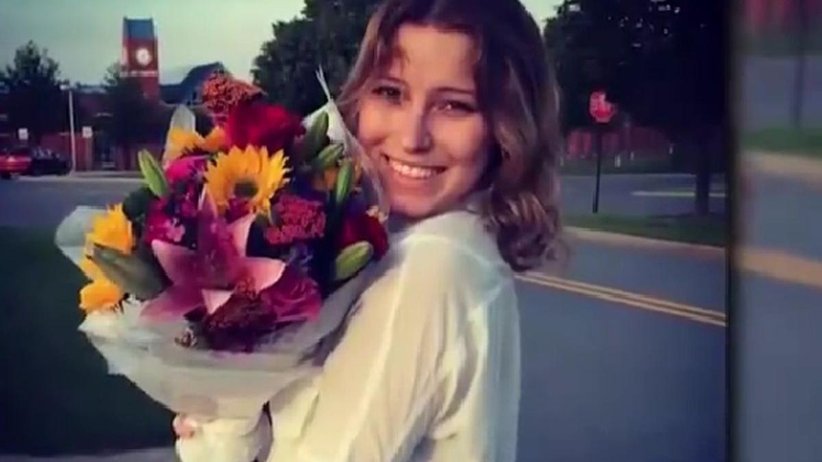 femeie sua judecata rusia tradare