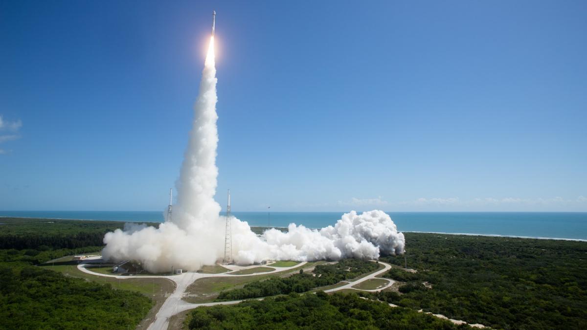 nasa a amanat desprinderea capsulei starliner de statia spatiala internationala