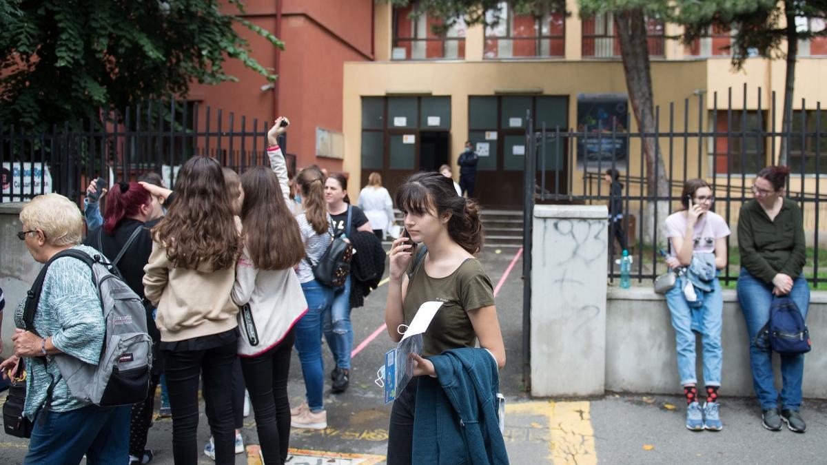 evaluarea nationala 2024 peste 7000 elevi nu s au prezentat proba scrisa limba romana