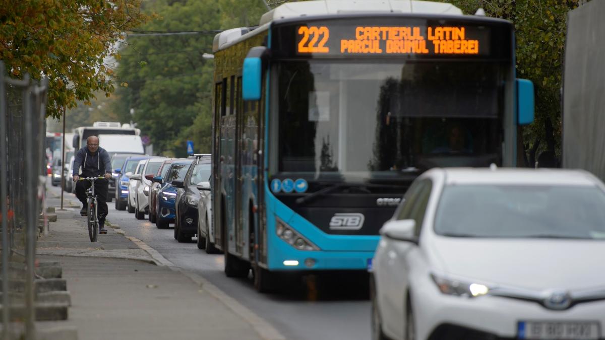 restrictii trafic bucuresti miercuri 26 iunie ziua drapelului national