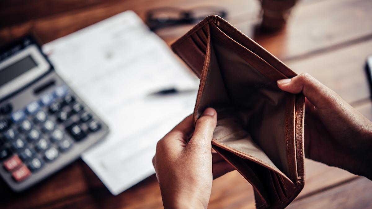 angajatii platiti cu salariul minim pe economie care nu primesc niciun ban in plus de la 1 iulie