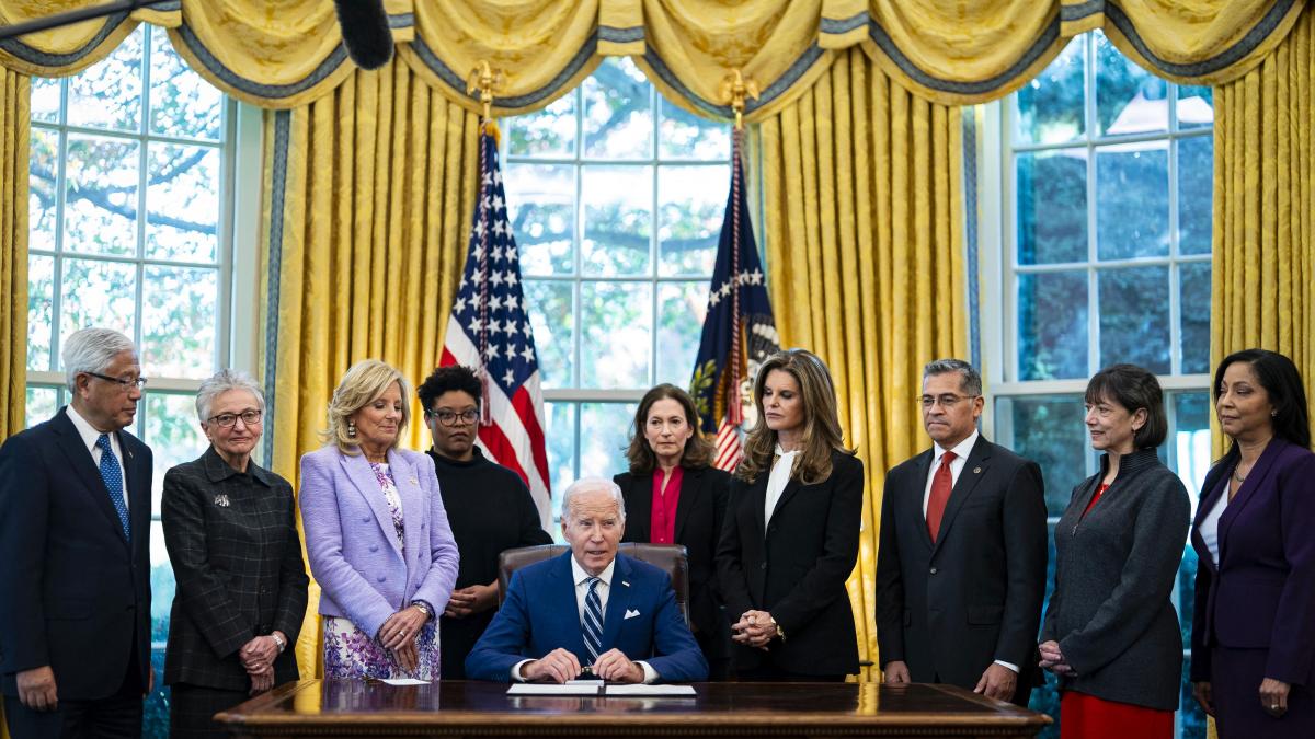 axios dezvaluiri din culisele puterii cine e oligarhia conducatoare care ar putea decide soarta lui