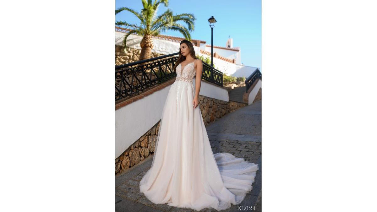 descopera eleganta si rafinametul rochiilor de mireasa de la wedding atelier