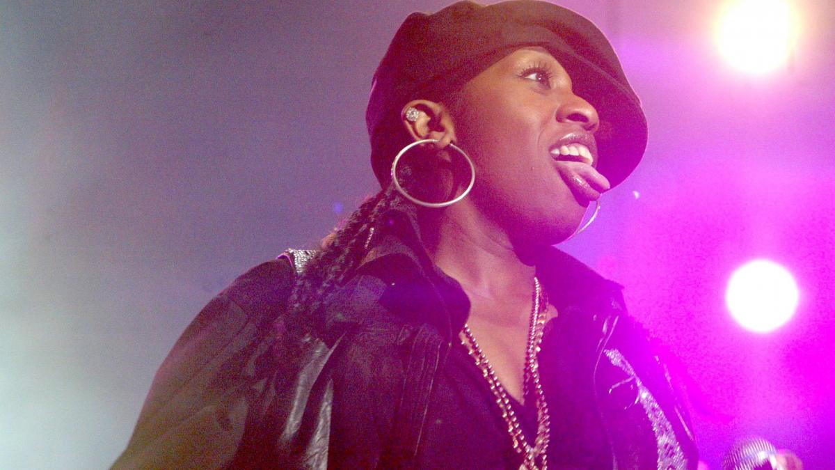o melodie a lui missy elliott a fost trimisa de nasa pe venus
