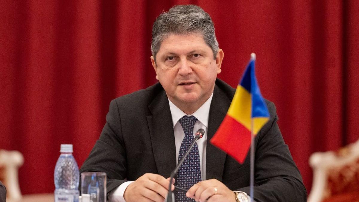 10 ani de la doborarea de catre rusi a zborului mh 17 titus corlatean printre pasageri un tanar cu