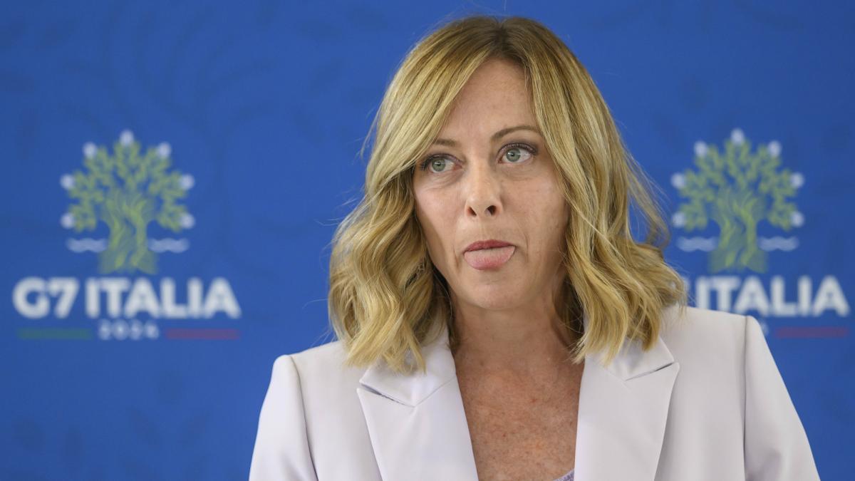 o jurnalista e obligata sa ii plateasca giorgiei meloni 5 000 de euro pentru ca a luat o peste