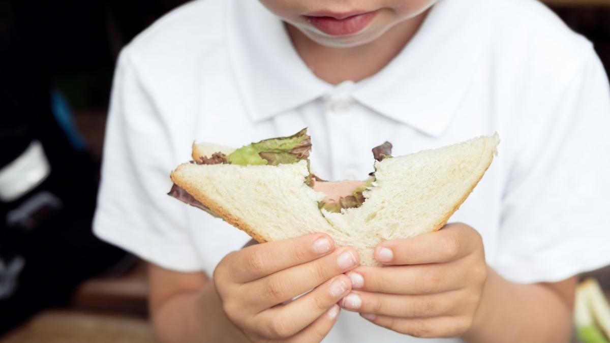 alimentul sarat care contine de fap mai mult de 17 pliculete de zahar