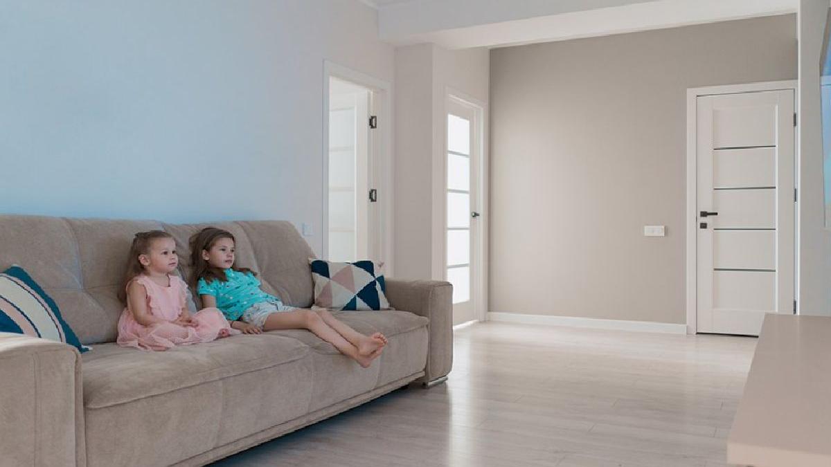 alege usi albe de interior de calitate de la totuldespreusi ro cum sa le potrivesti dupa stil