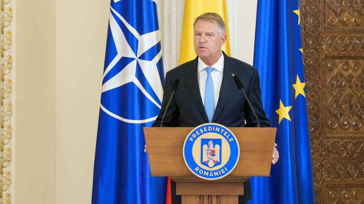 iohannis si a laudat mandatul la intalnirea cu ambasadorii dupa zece ani profilul tarii a crescut