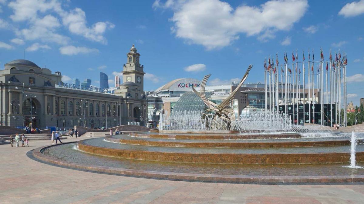 rusii vor sa rupa orice legatura cu occidentul piata europei a fost redenumita piata eurasiei ne