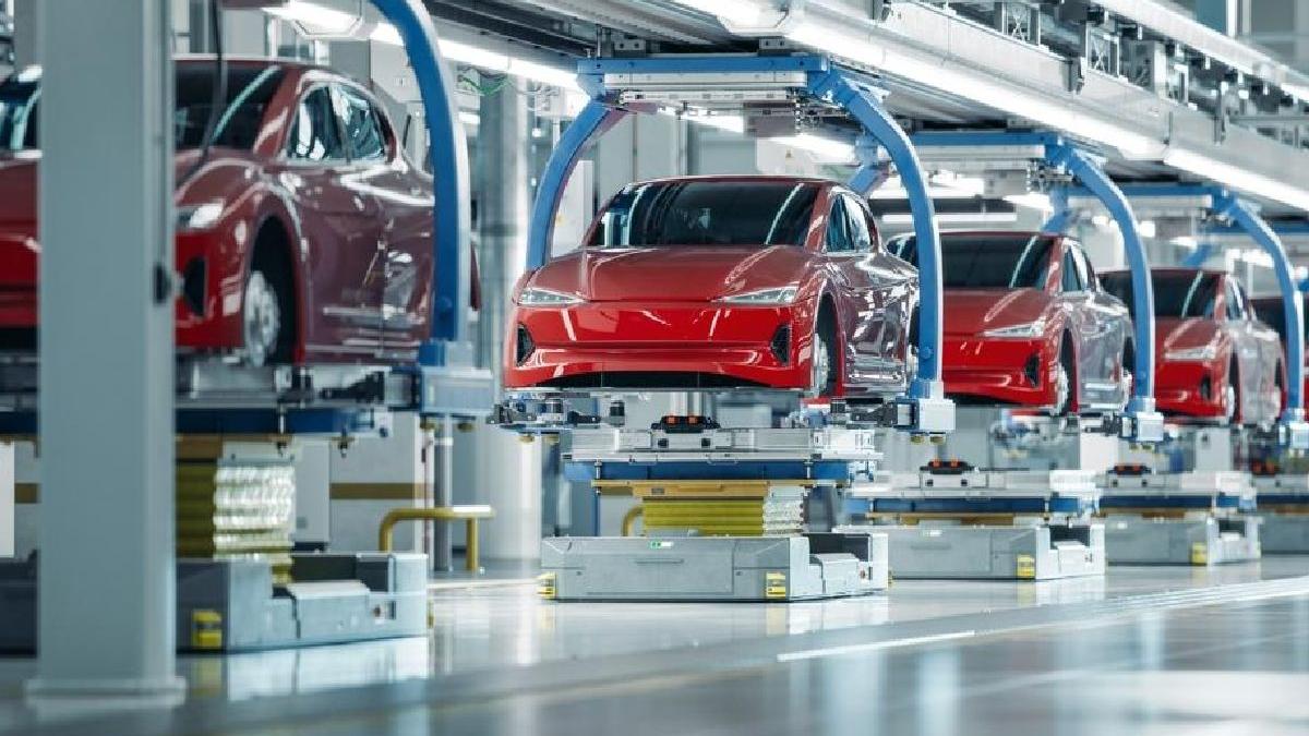 top 8 tendinte in industria auto pe care trebuie sa le urmaresti