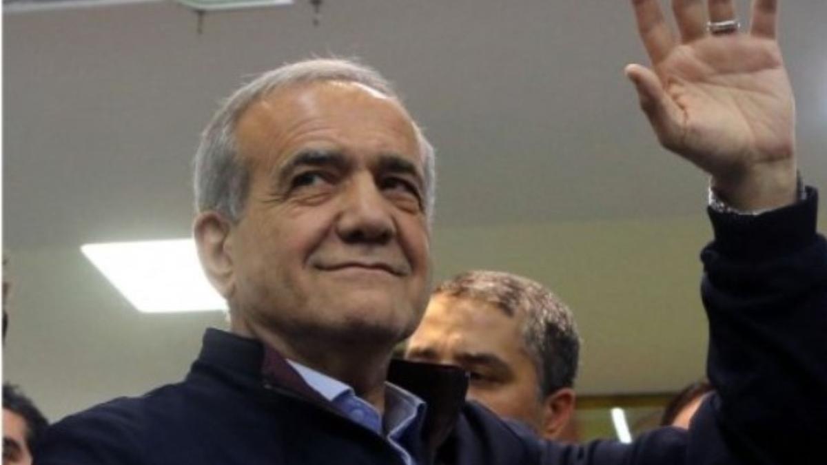 masoud pezeshkian a fost investit presedinte al iranului la ceremonie au participat lideri politici