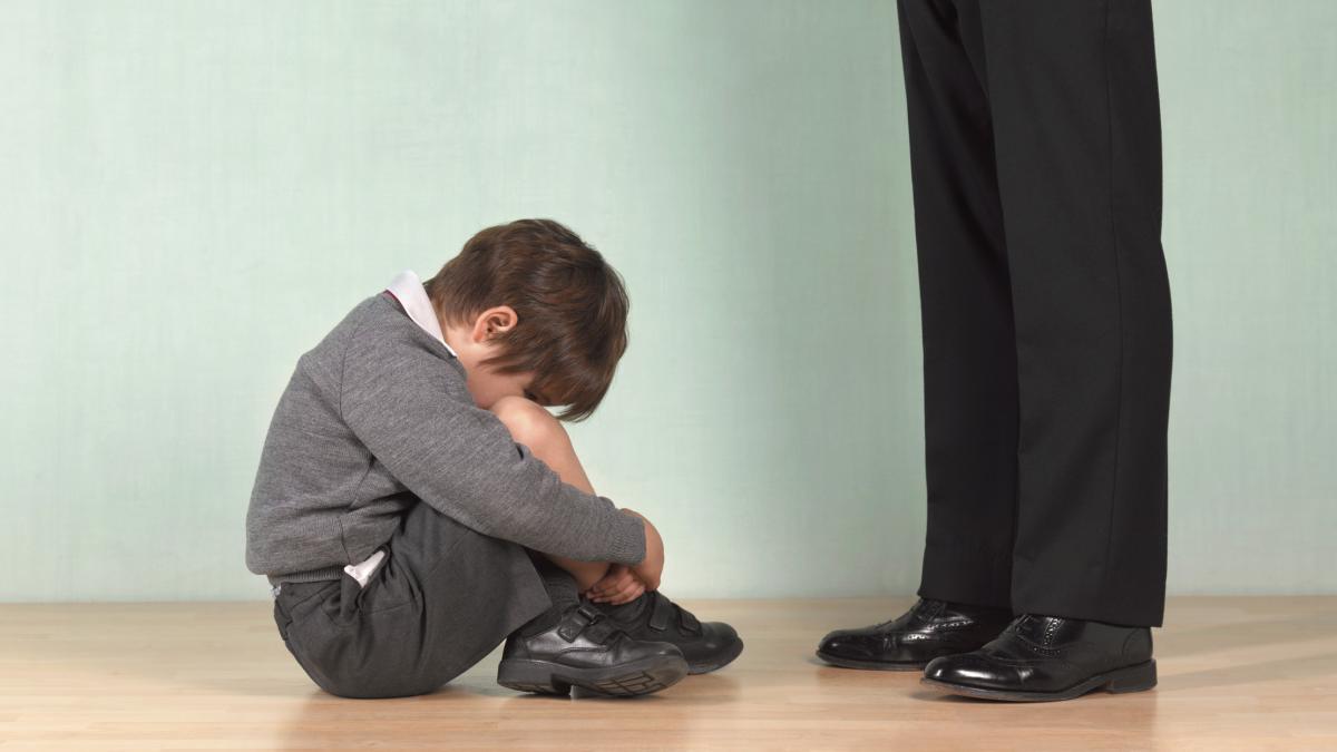 cum poate fi prevenit abuzul in scoli si universitati psiholog lucrurile ar iesi la iveala la o simpla evaluare psihologica