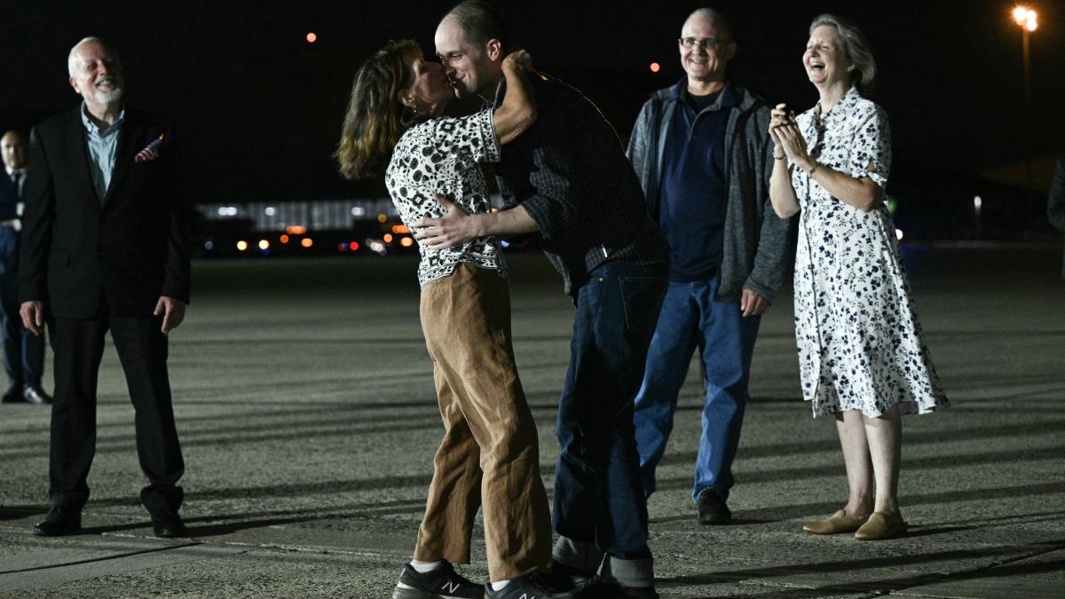 sua anunta ca schimbul de prizonieri dintre rusia si occident nu are nicio influenta asupra razboiului din ucraina