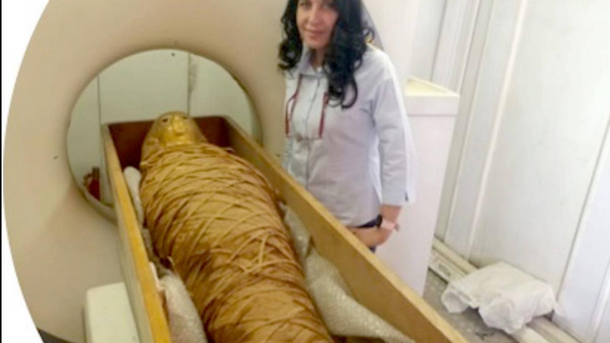 misterul mumiei care tipa a fost disecata virtual ca sa se afle de ce are gura larg deschisa si o expresie faciala infricosatore