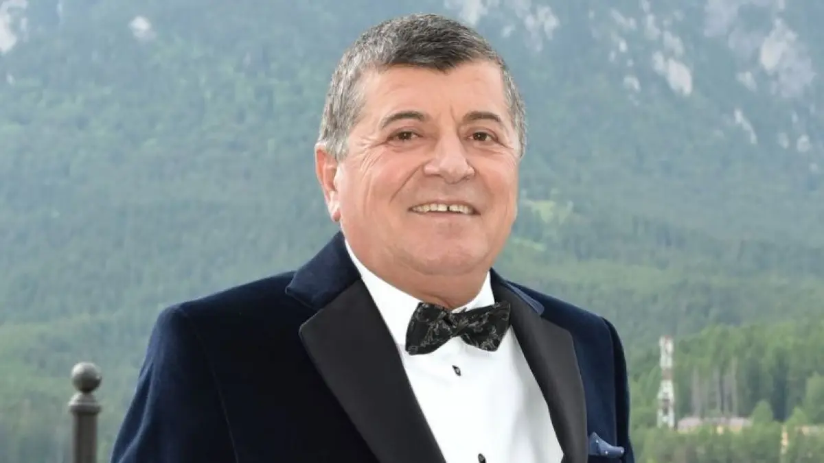 primarul ales din busteni emanoil savin a murit dupa ce a facut infarct pe un teren de fotbal