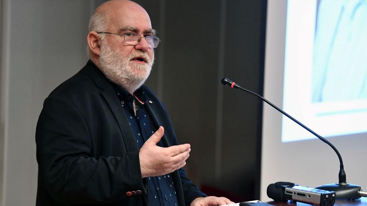 alfred bulai a cerut ragaz 30 de zile la comisia de etica a snspa ca sa si pregateasca apararea incep audierile tinerelor care l acuza