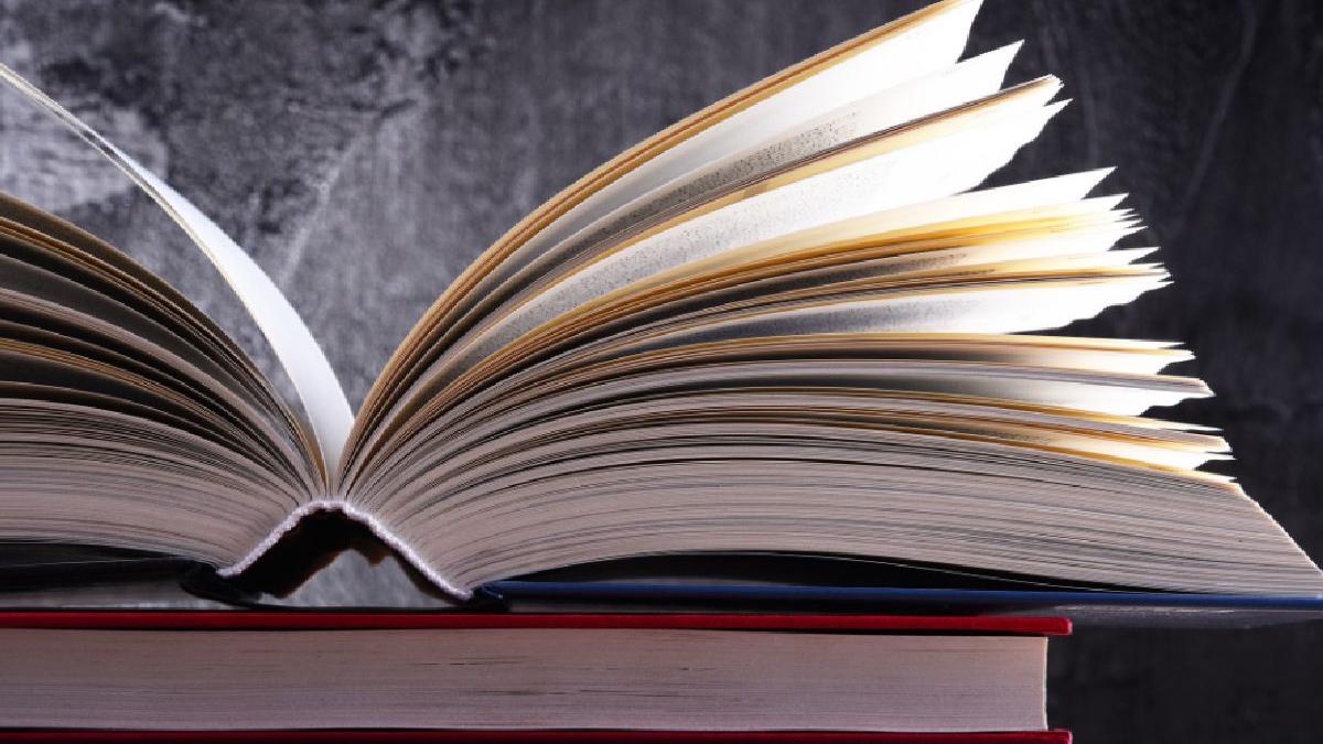 puterea filosofiei cum iti pot imbunatati viata cartile acestui gen literar