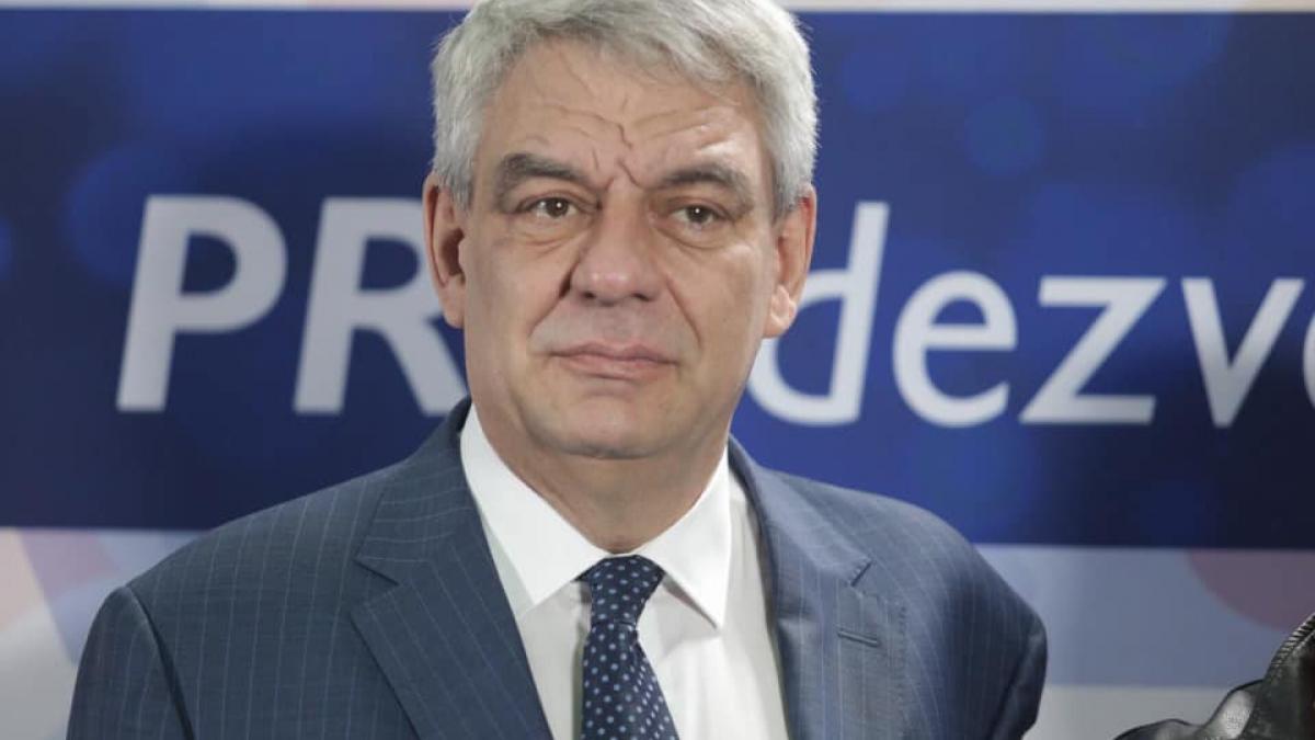 mihai tudose cartea cu ostasul de pe stalpi va fi lectura obligatorie la pnl