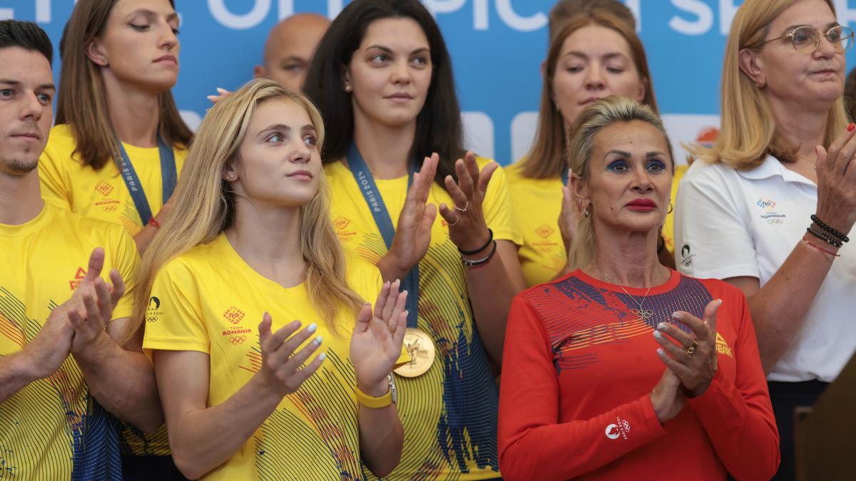 sportivii romani s au intors de la jo 2024 mama sabrinei voinea despre scandalul medaliilor merg pana n panzele albe