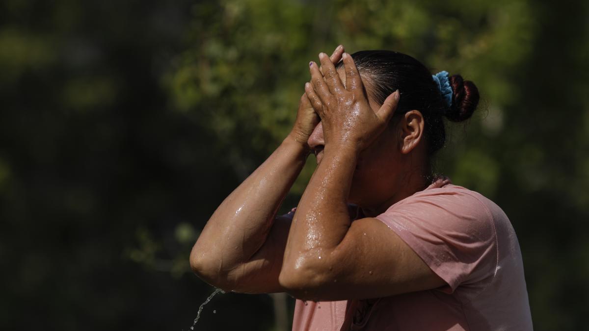 cod galben de canicula in bucuresti si 15 judete temperaturile ajung la 38 de grade