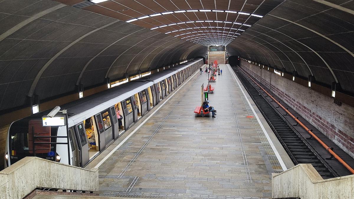 program la metrou in bucuresti in minivacanta de sf maria cum vor circula trenurile