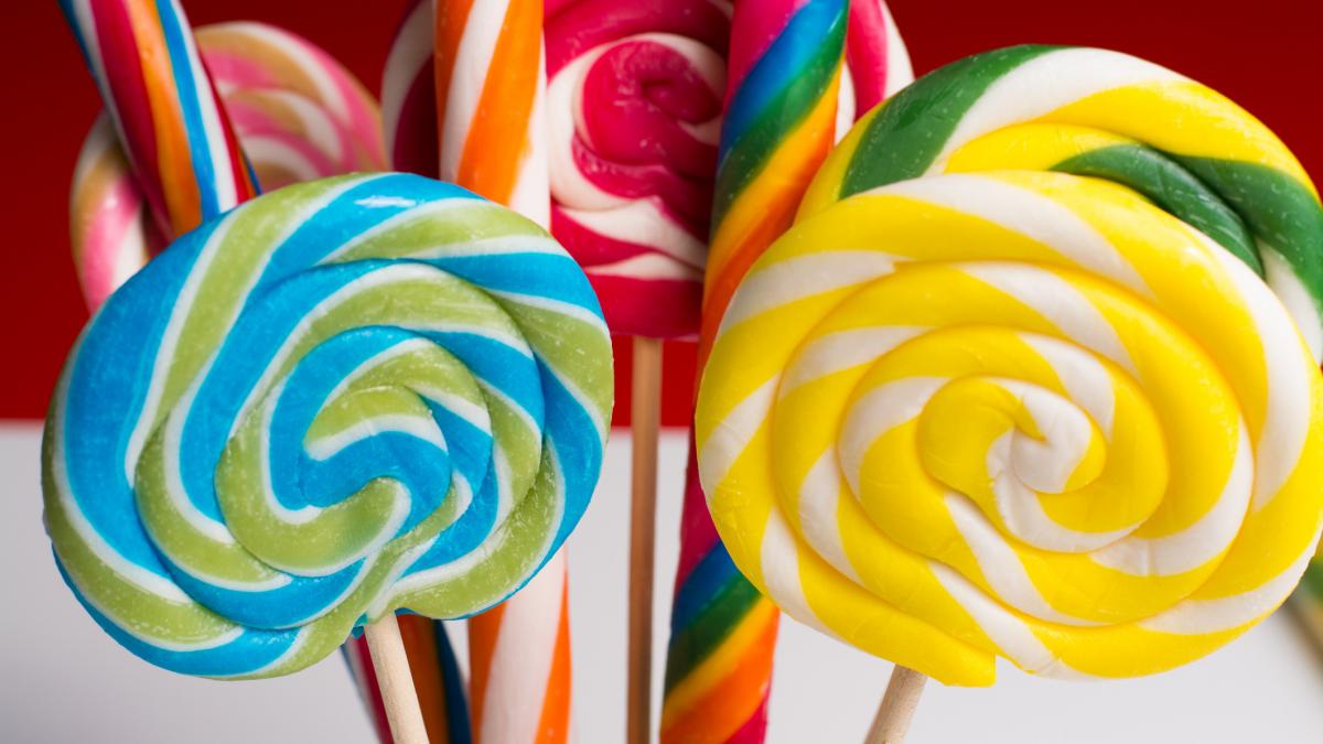 sute de oameni ai strazii din auckland au primit din greseala bomboane cu metamfetamina fiecare costa 1 000 de dolari