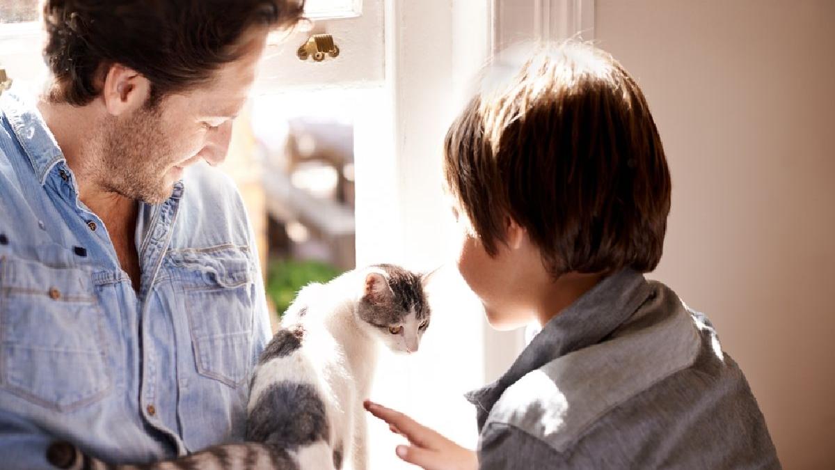 7 sfaturi practice pentru a incuraja interactiunea in siguranta a copilului cu animalele