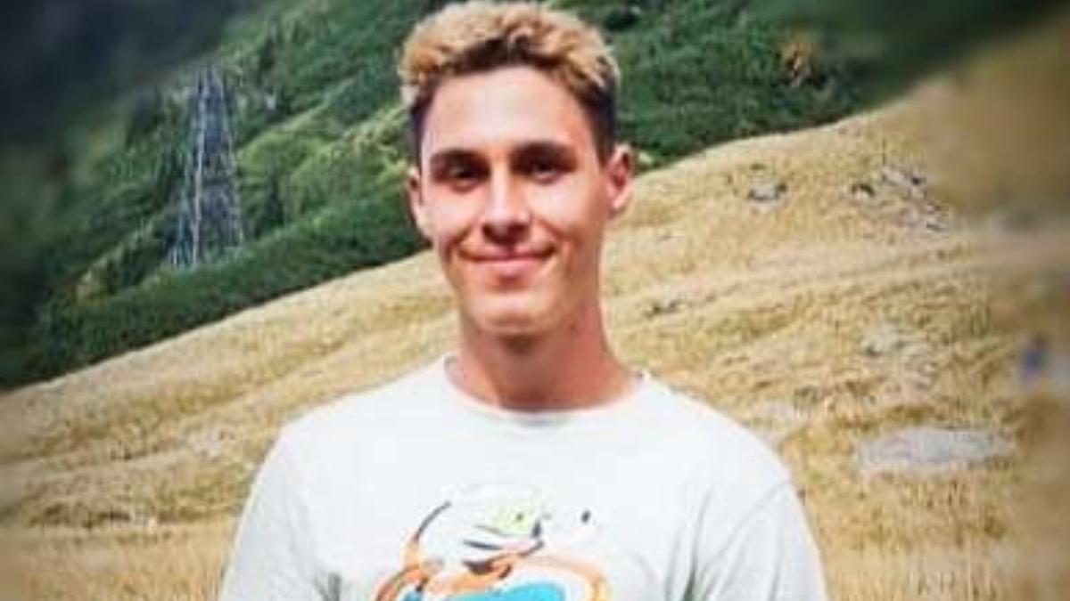 un adolescent de 16 ani este cautat de politistii argeseni dupa ce a plecat din locul de campare in care se afla cu familia