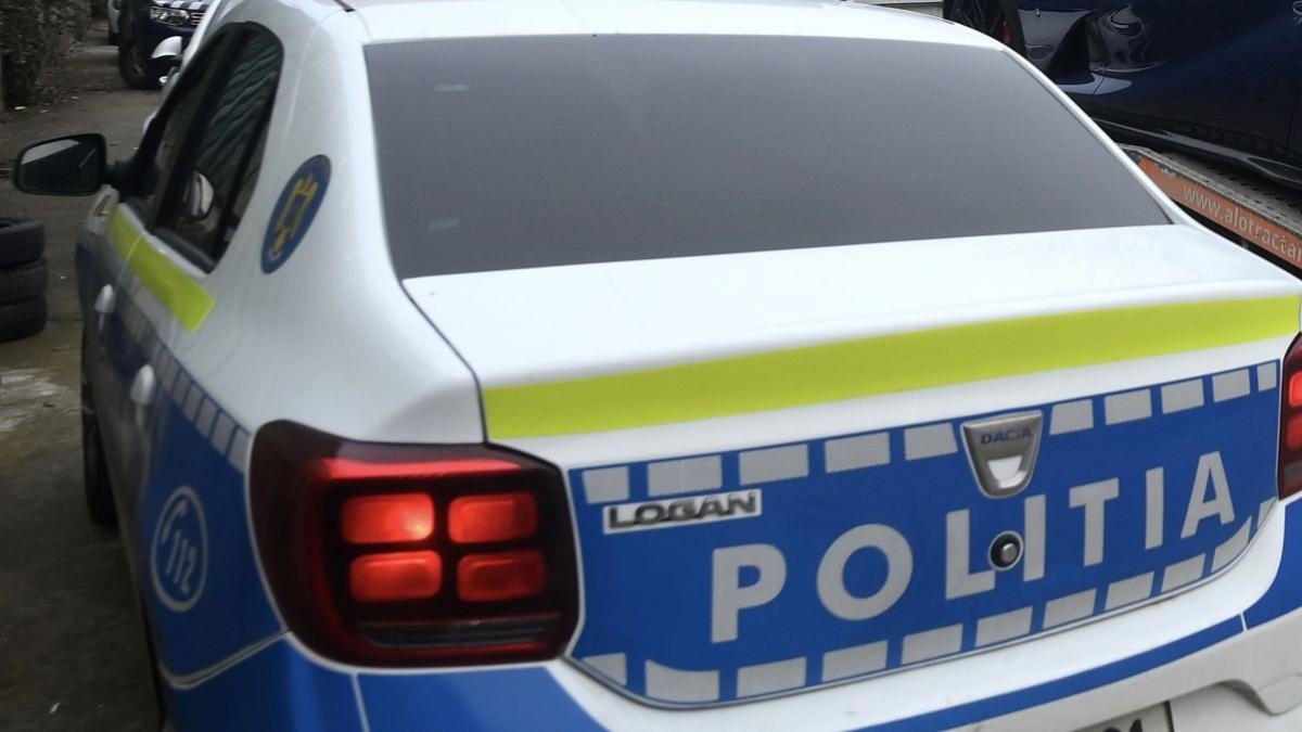 escrocii ii vaneaza pe romani cu o inselatorie celebra prin care se pretind politisti ce este government impersonation scam