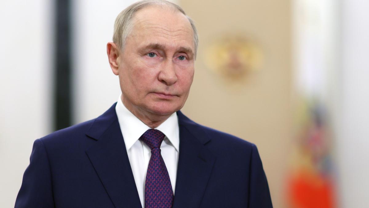 vladimir putin merge intr o vizita oficiala in azerbaidjan unde va discuta probleme regionale si internationale