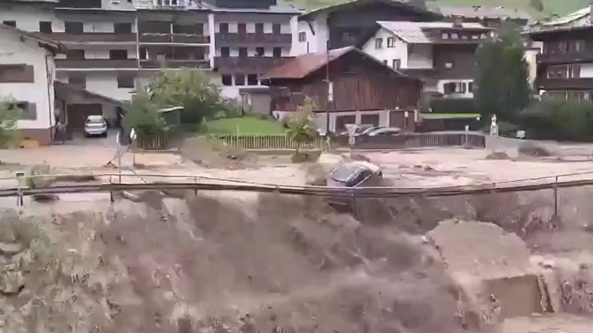 imagini apocaliptice in austria dupa ploi torentiale record haos in viena din cauza inundatiilor