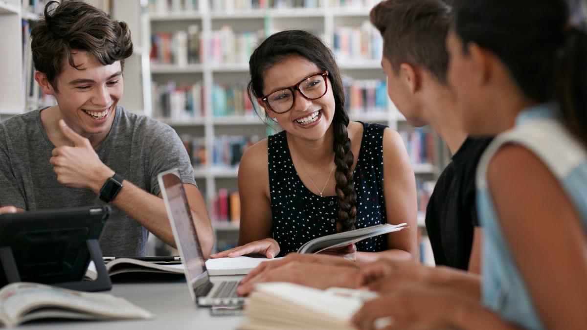 orasul din romania unde se va crea un centru de competente digitale pentru tineri finantat prin pnrr